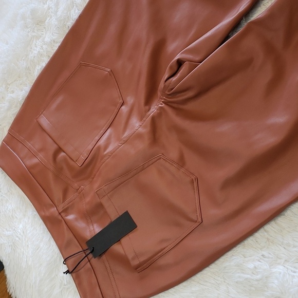 Blank NYC Baxter Ribcage Straight Leg Faux Leather Brown Ankle Pants size 30 - Picture 9 of 9